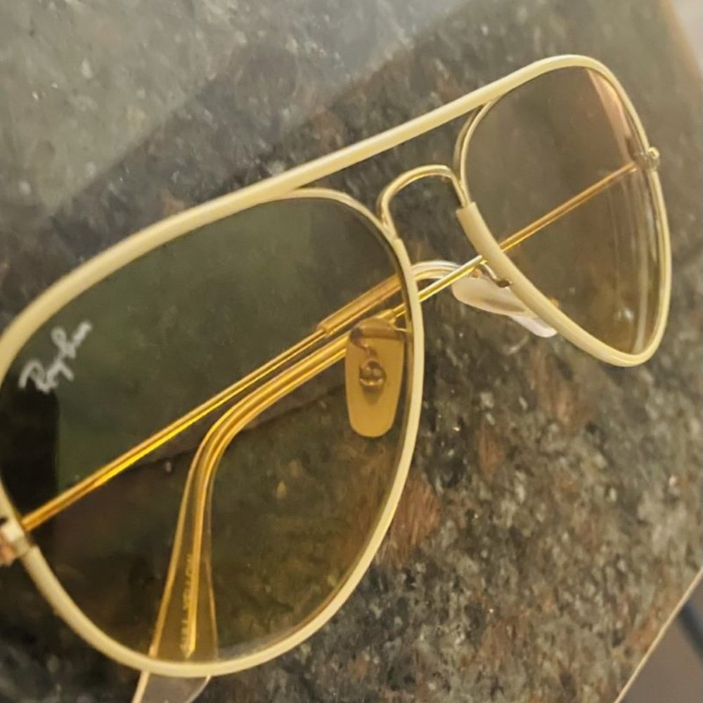 Ray Ban classic gold aviators in the box